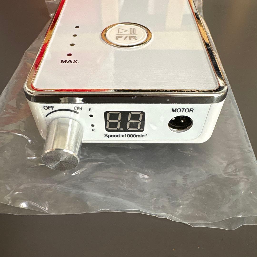 ポータブルネイルマシン