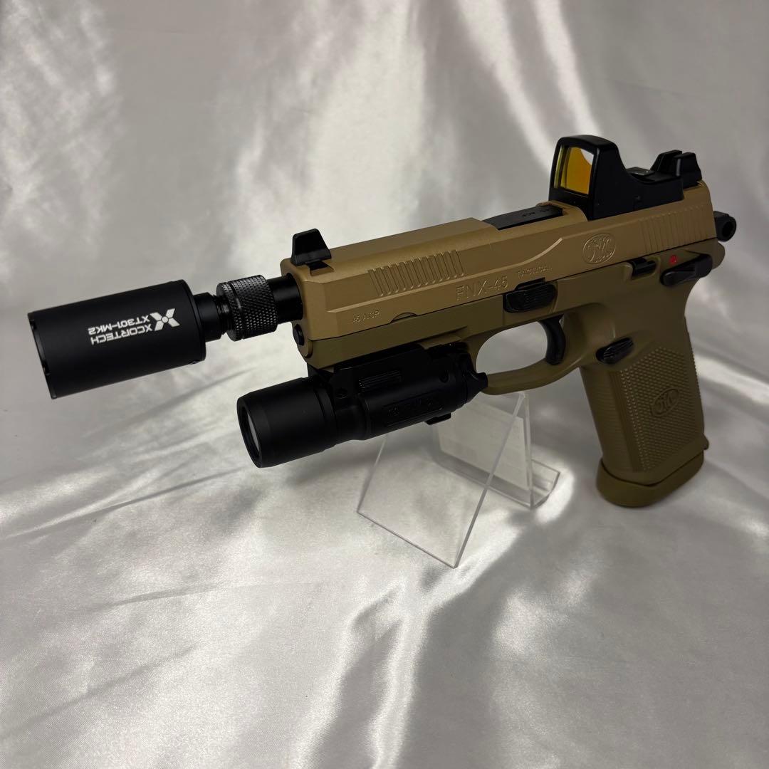 超美品　マルイFNXー45 タクティカル　カスタムセット　サバゲー　トレーサー付