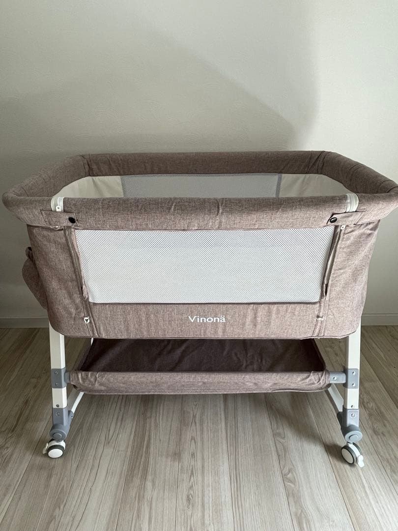 Vinona メッシュサイド ベビーベッド