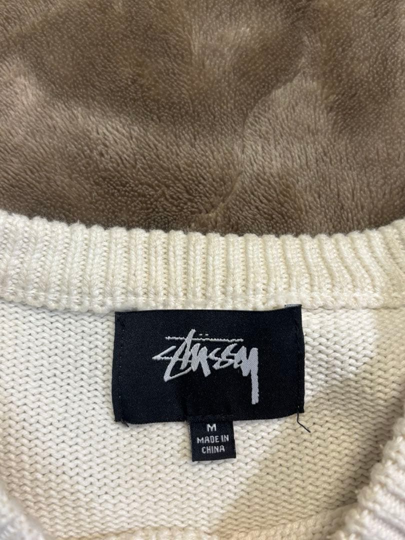 【正規品美品】 STUSSY ステューシー スピラルロゴ 長袖ニット/クリーム色
