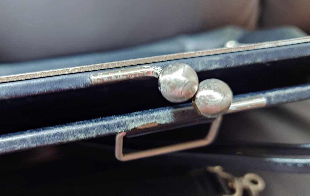 【GAULTIER】がま口レザーバッグ 袋付き