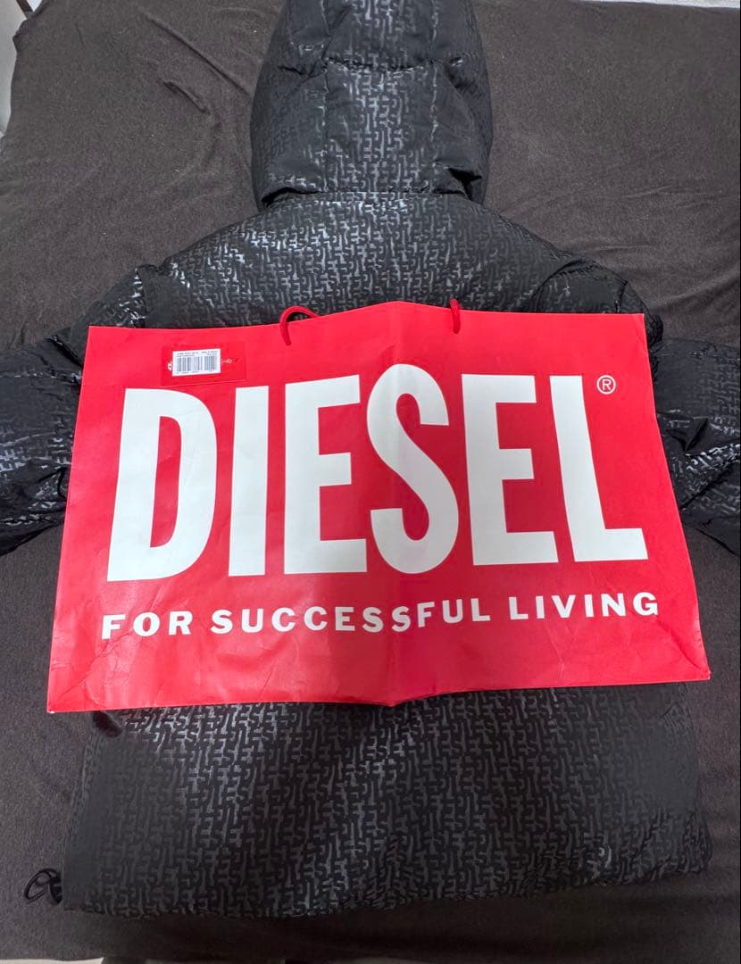 DIESEL ダウンジャケット　モノグラム