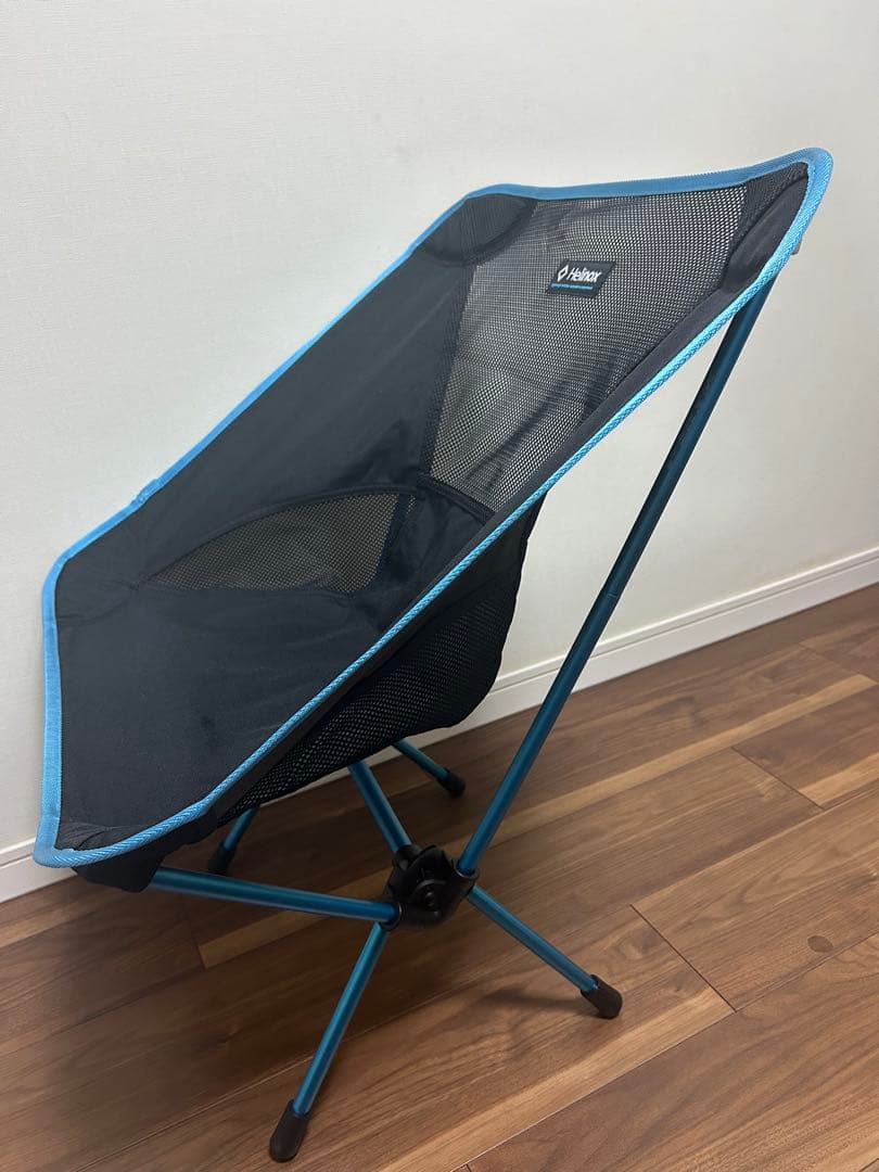 ☆Helinox☆ヘリノックス　チェアワン　アウトドアチェア　ブラック／ブルー