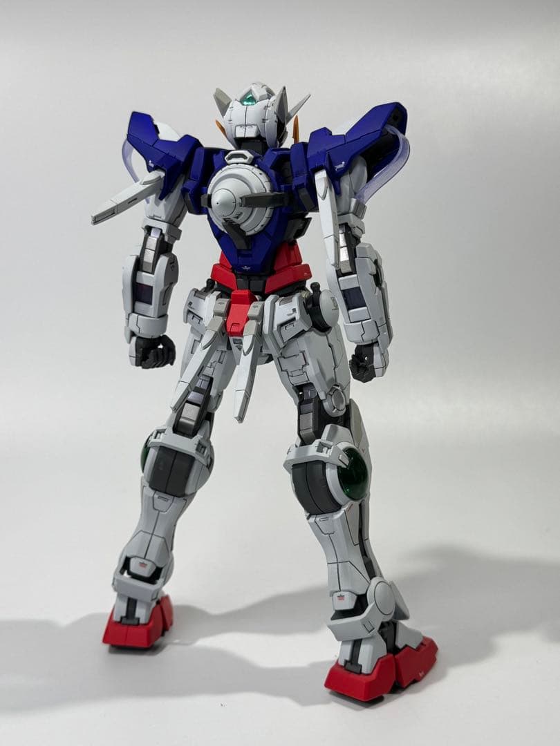 【大幅値下げ中】　MG 1/100 ガンダムエクシア