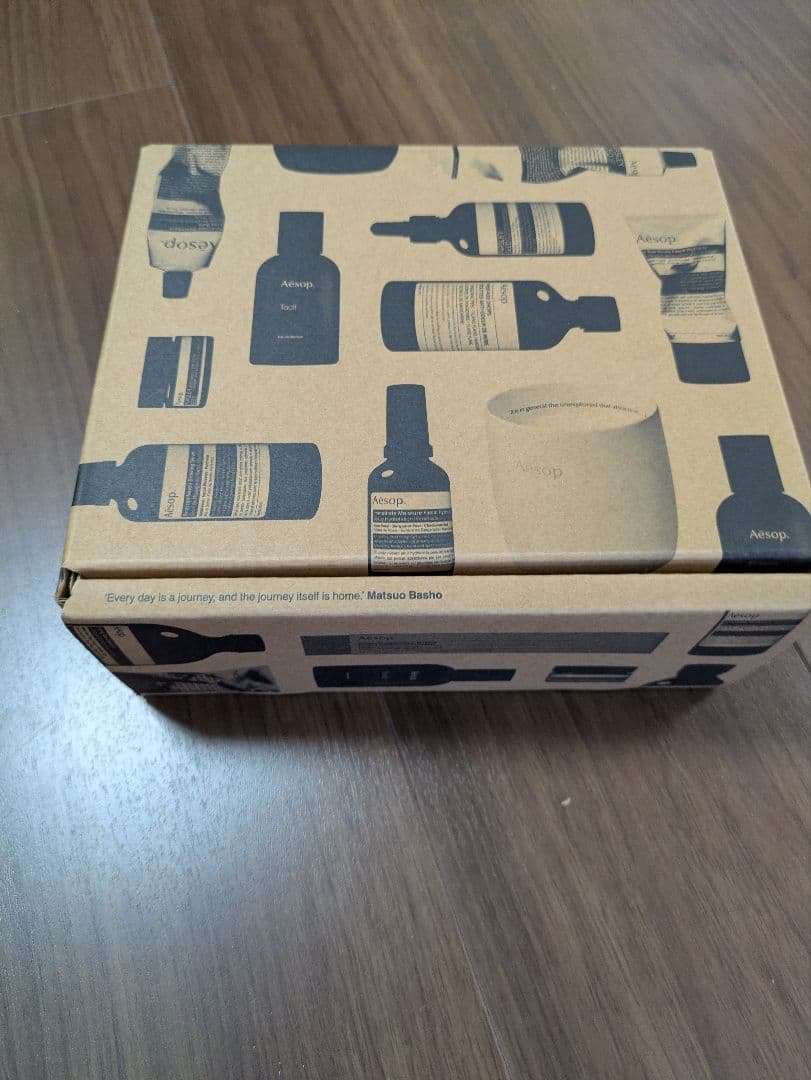 Aesoap（イソップ）ボディクレンザー＆ボディスクラブ 2点セット