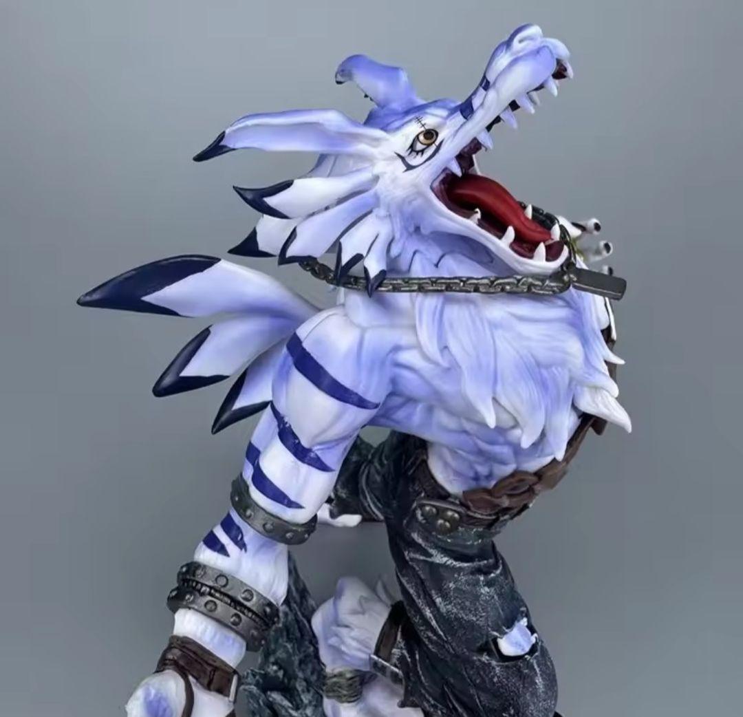 デジモン　ガルルモン　フィギュア