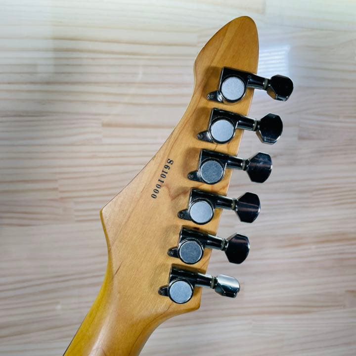 ARIA PRO2 エレキギター　MAGANAシリーズ