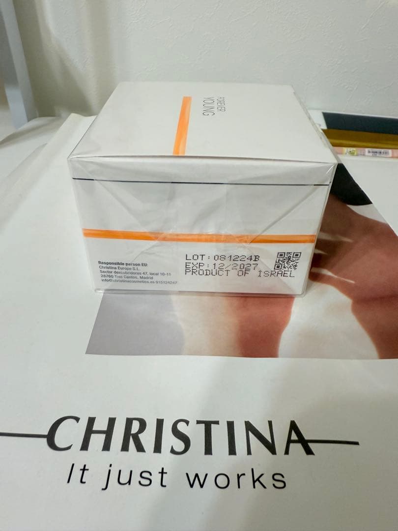 クリスティーナ　フォーエバーヤングモイスチャーフュージョンクリーム　50ml