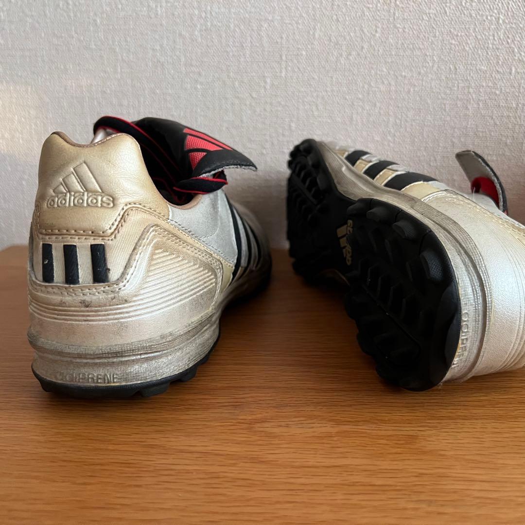 ■希少　アディダス　プレデターマニア　トレーニングシューズ　フットサル　26cm