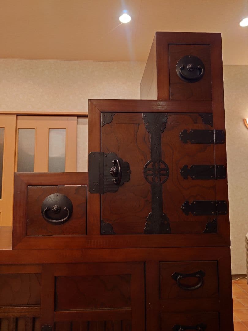 貴重!　大型　両面引出し　階段箪笥　七段　間仕切りにも