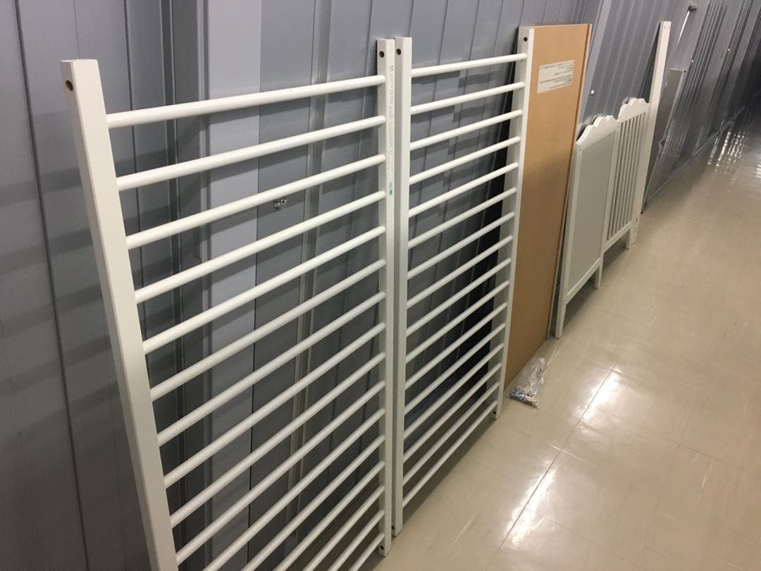 イケア　ベビーベッドHENSVIK？ 未使用　※開封済