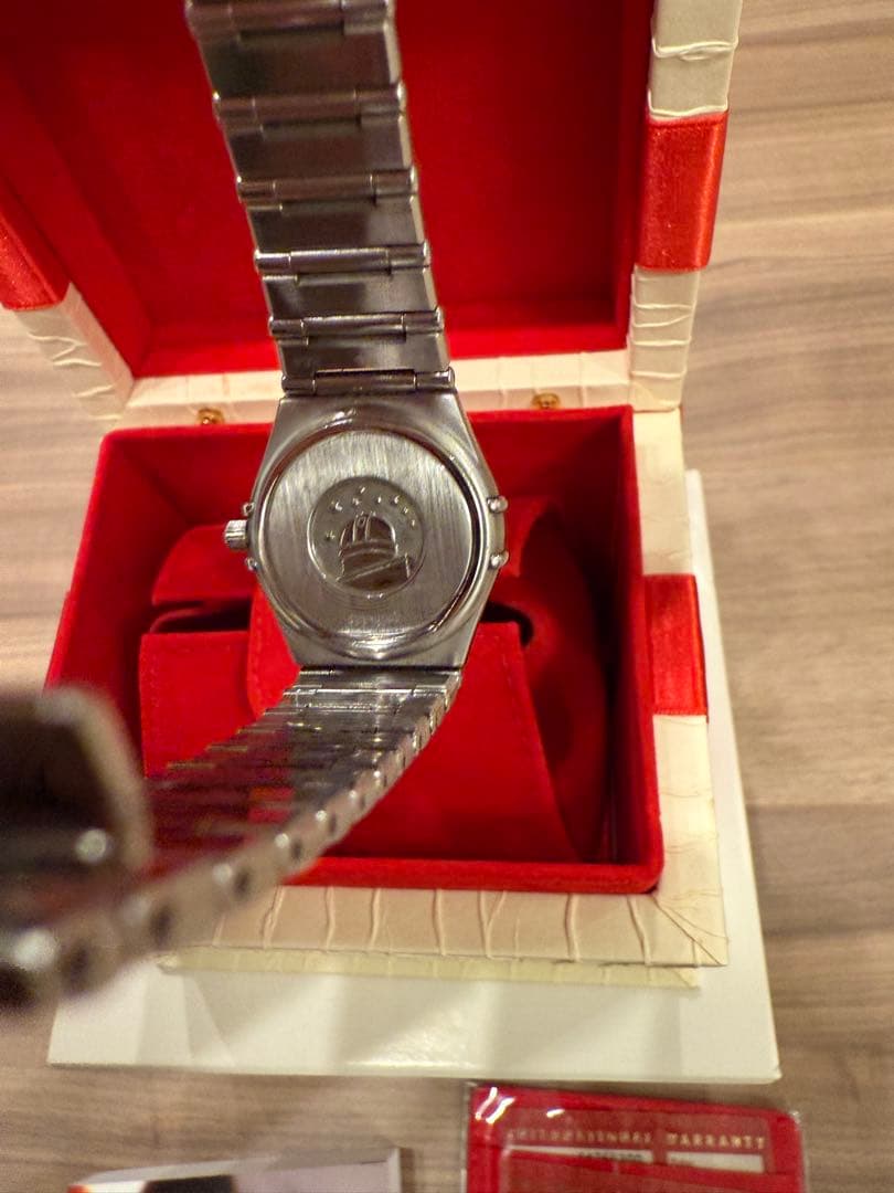 オメガ　レディース　時計