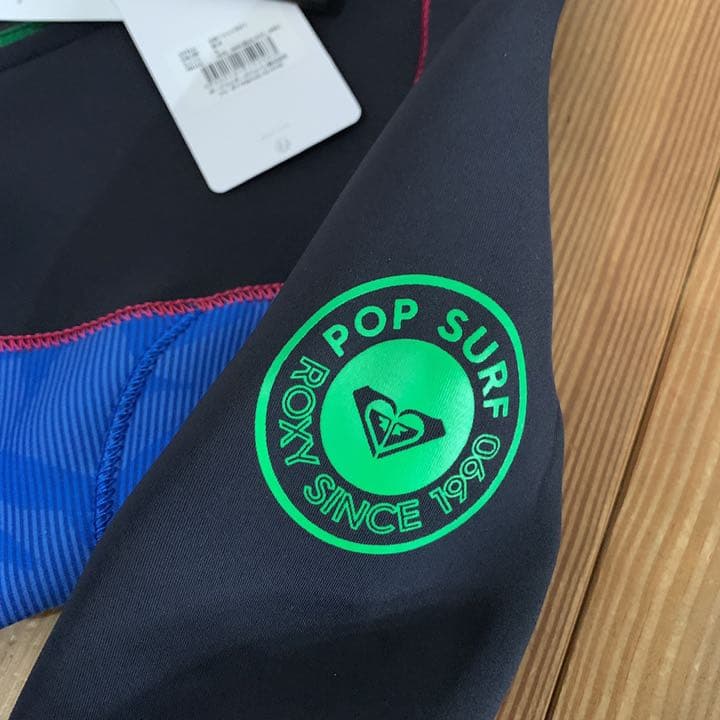 新品未使用　ロキシー ウエットスーツ 2/2MM フルスーツ M 水着