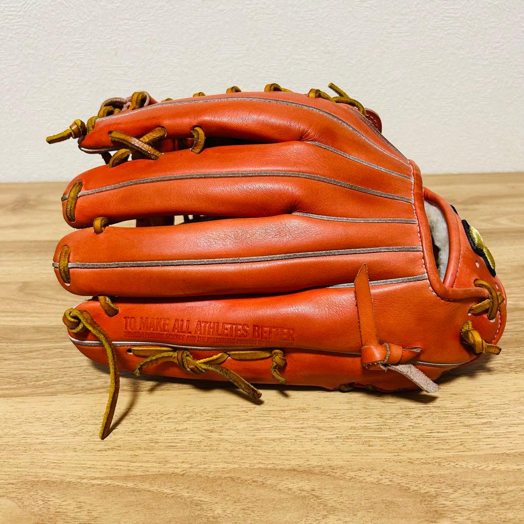 アンダーアーマー 一般硬式外野手用グローブ 即戦力品