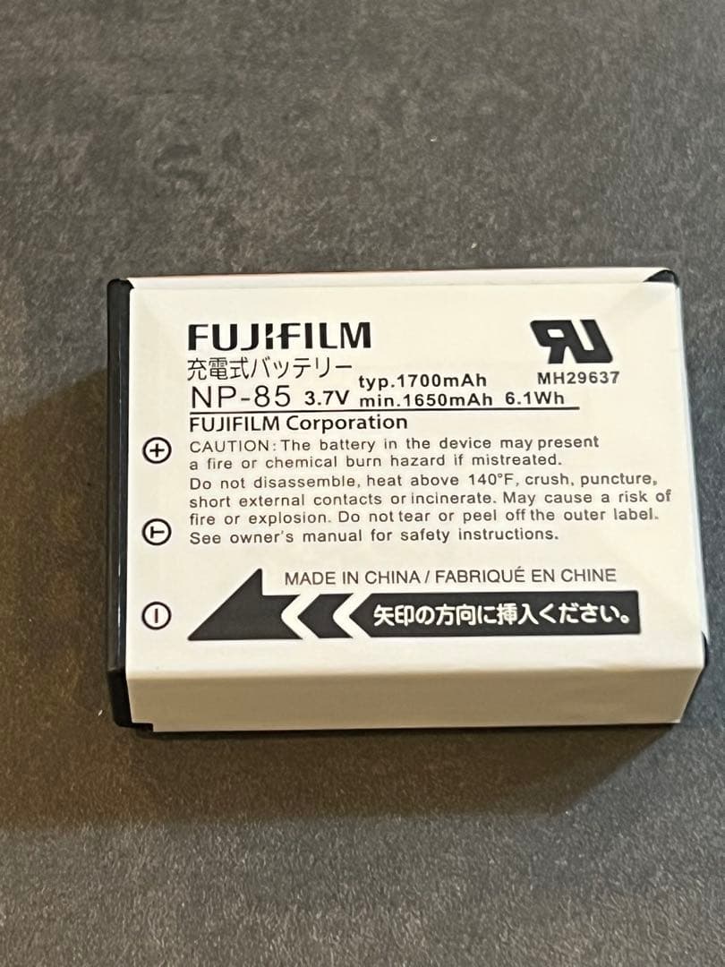 デジタルカメラ K FUJIFILM FinePix S1