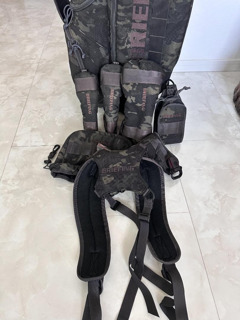 BRIEFING キャディバッグ カモフラ フルカバーセット　ポーチ付き