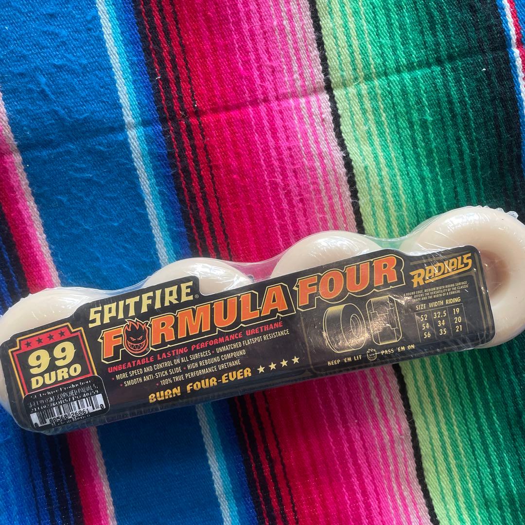 Spitfire フォーマル4 Radials 57mm99a 定価¥9,130