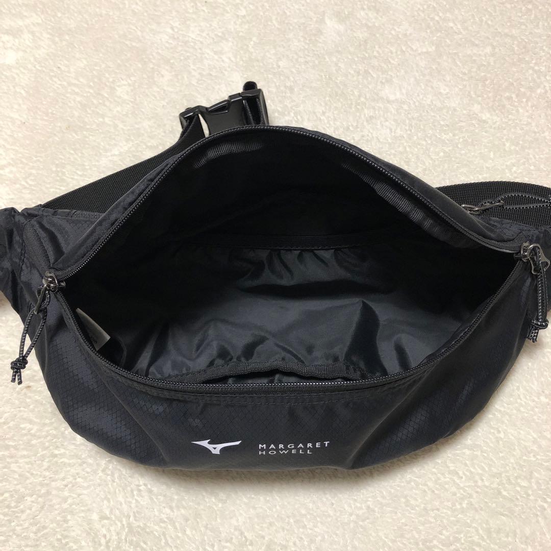 マーガレットハウエル　ミズノ　ボディバック　サコッシュ　ブラック