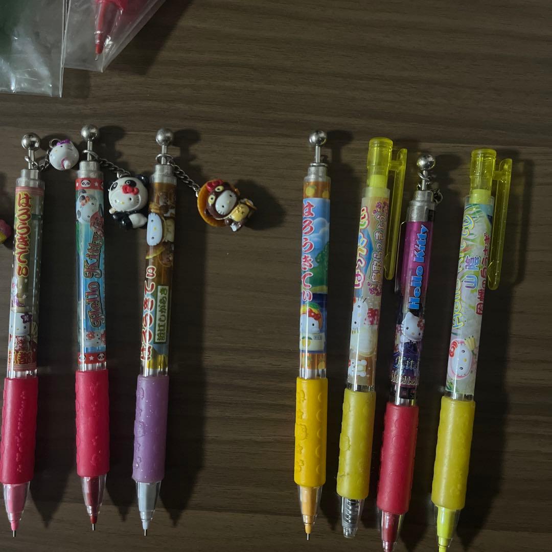 ご当地ハローキティ シャープペンシルセット 限定品　20本