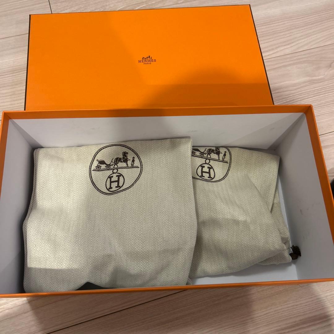 HERMES ブラックサンダル　美品