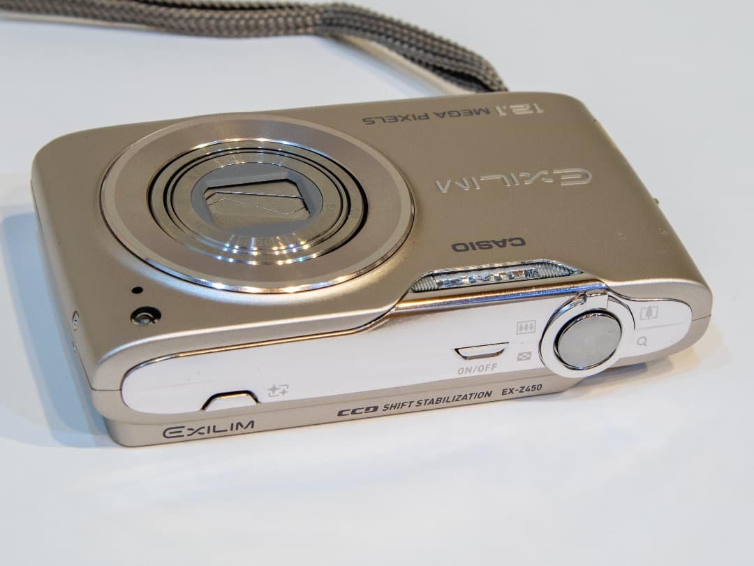 CASIO カシオ　EXILIM EX-Z450　コンデジ