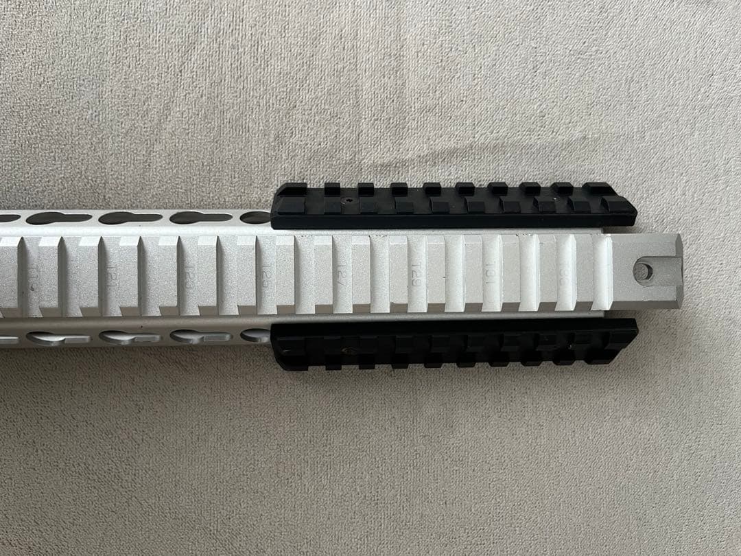 LAYLAX 東京マルイM870ブリーチャー用 トップレイル