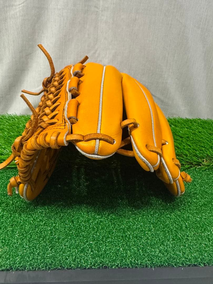 【極美品】ミズノプロオーダー 内野手