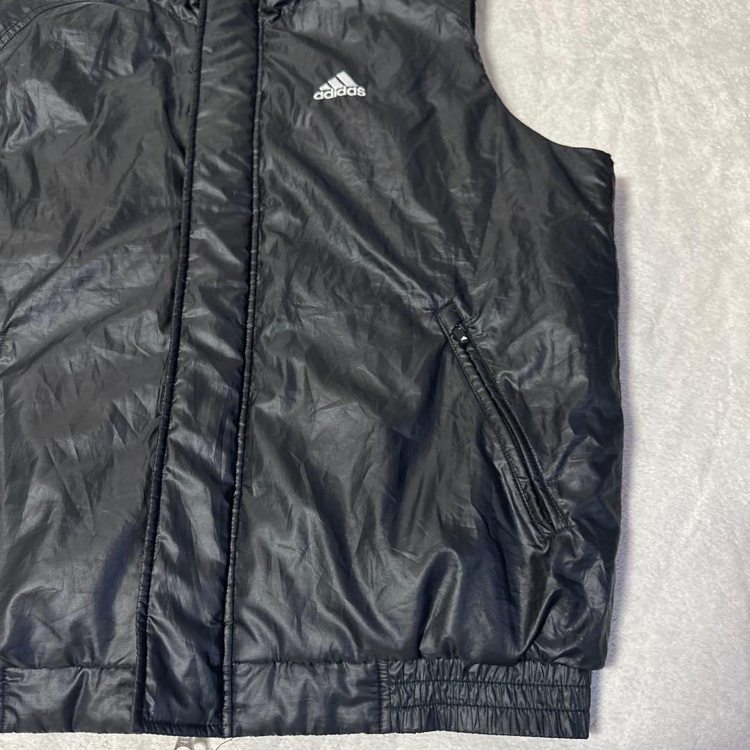 adidas GOLF 中綿ベスト ハイネック ジップアップ ロゴ 刺繍　黒