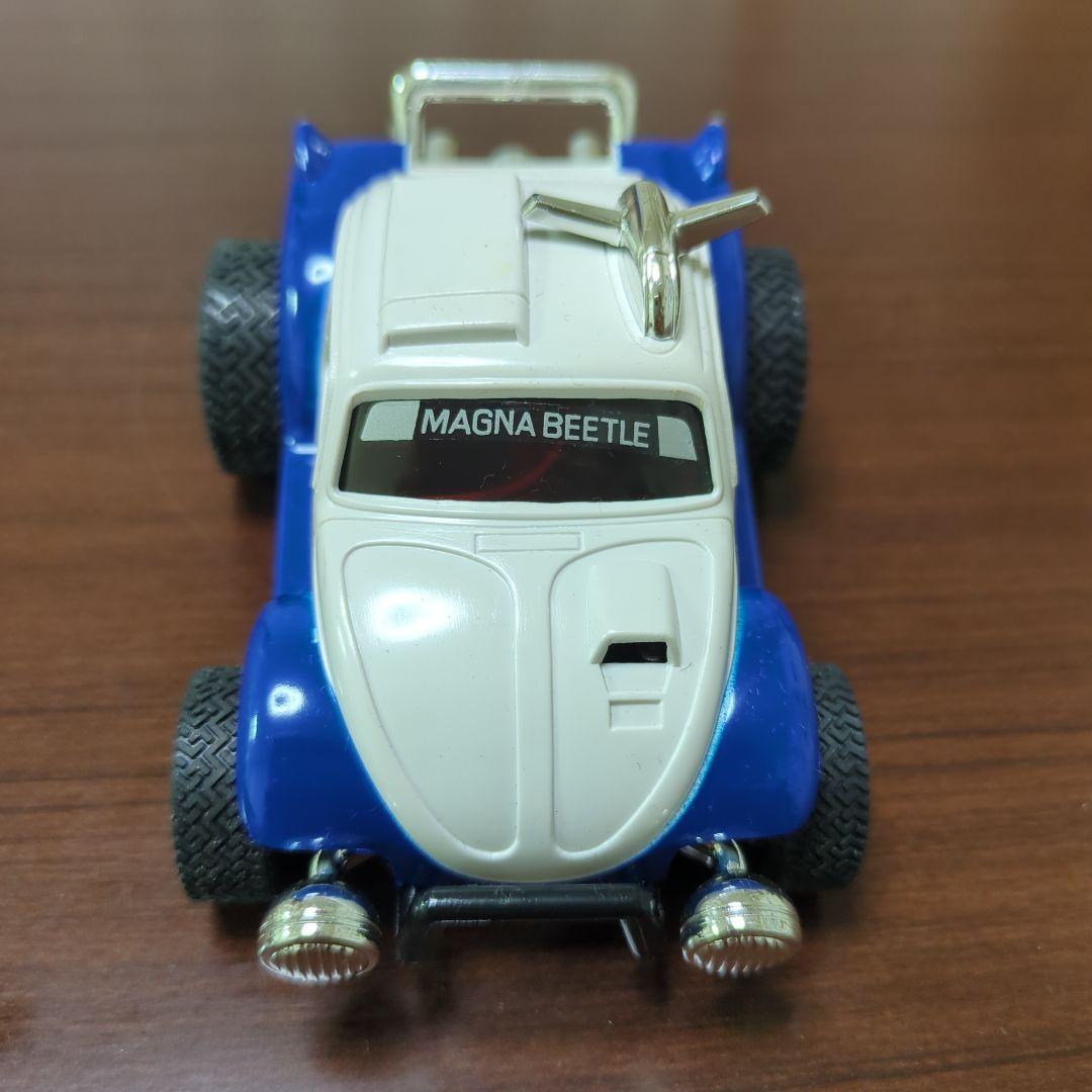 未来警察ウラシマン マグナビートル4WD