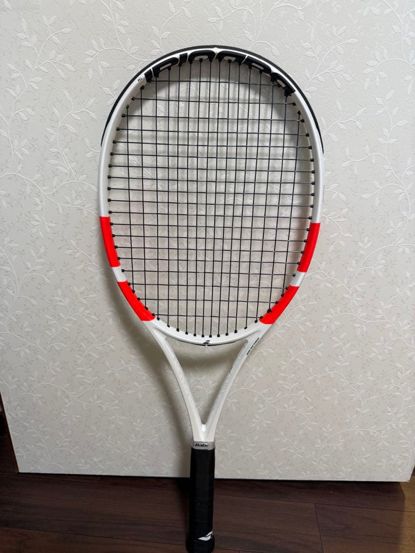 バボラ　ピュアストライク100 G3 2024