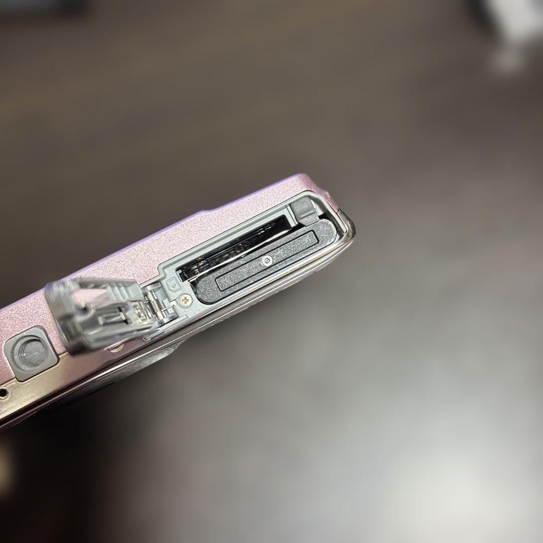 CASIO EXILIM EX-Z550 コンパクトデジタルカメラ　ピンク　美品