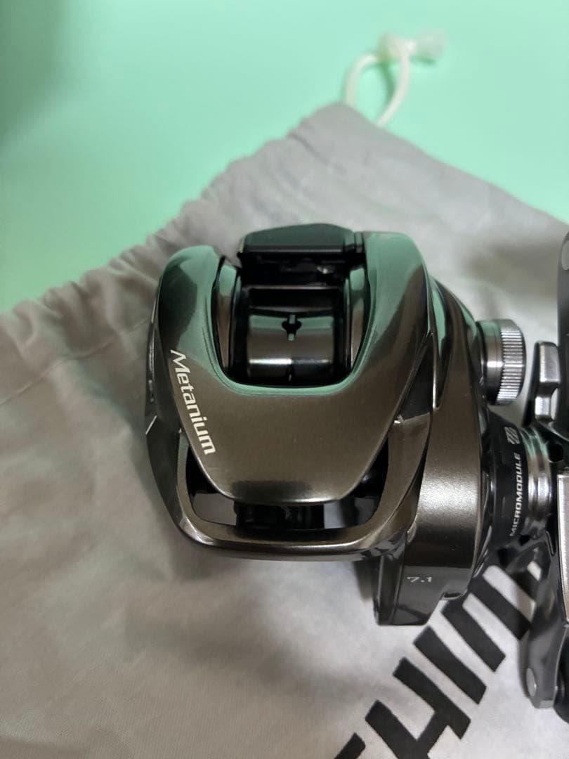 リール SHIMANO 20nium HG LEFT