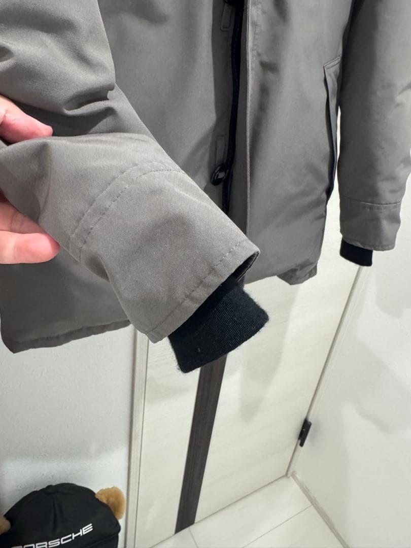 【美品 1番人気Ｍサイズ】カナダグース ブラックレーベル