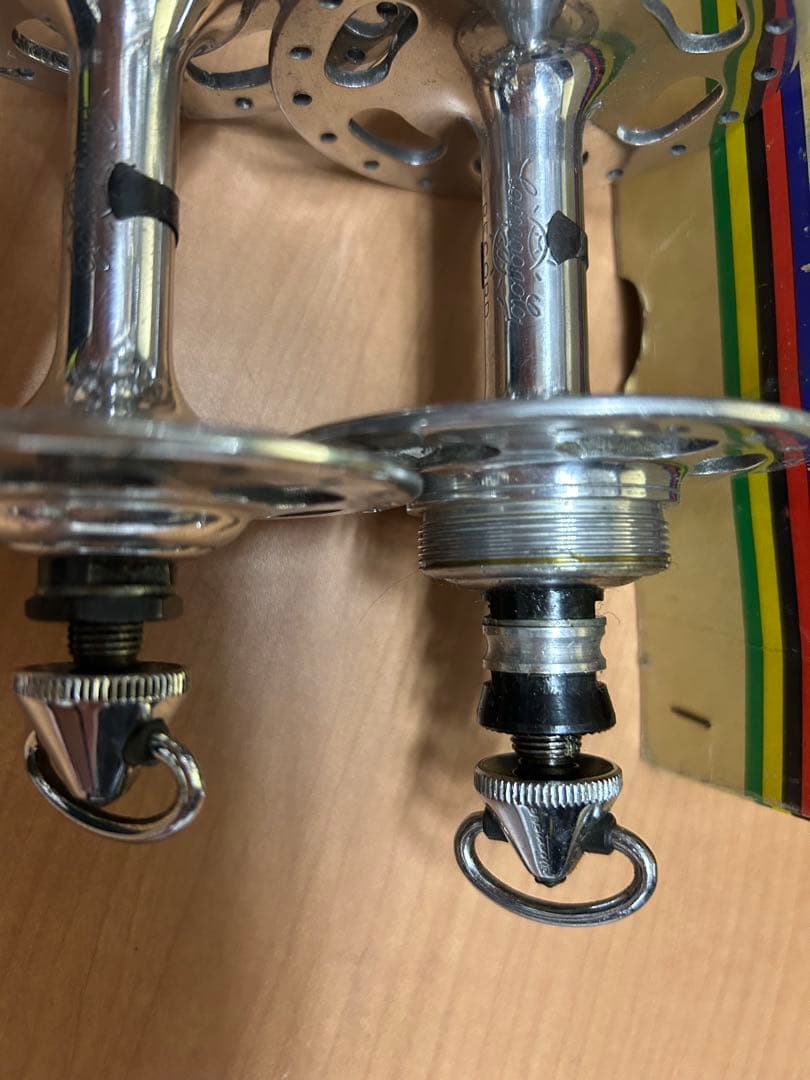 カンパニョーロ レコード ラージフランジ前後ハブ 36H 直クイックレバー