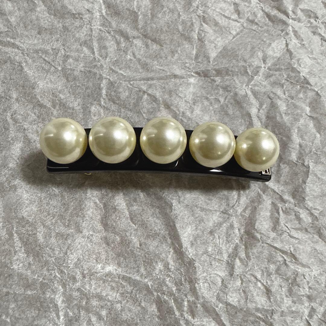 みみ　アレクサンドル ドゥ パリ　パール　バレッタ (6 cm)