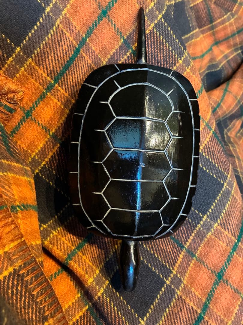 漆器　明治時代　亀　3匹　木製　縁起物　長寿　置物　木彫　かめ