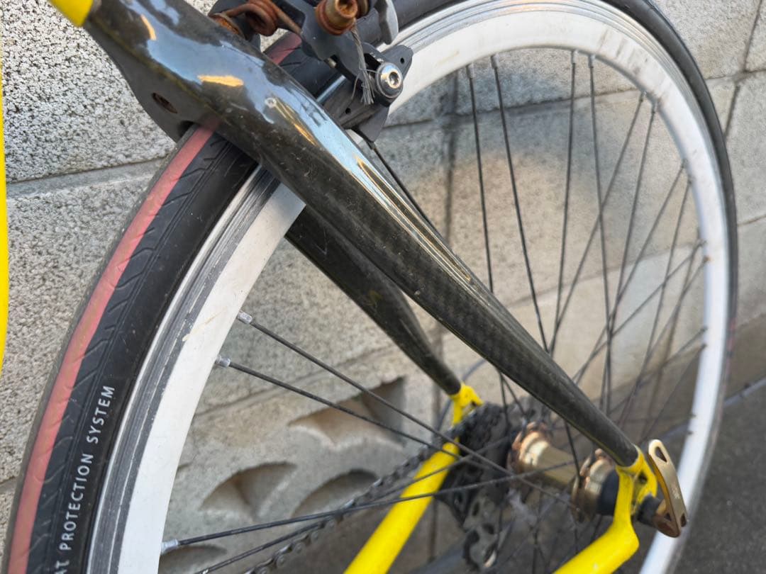 yellow イエロー　アルカーボン　ロードバイク　送料一部無料