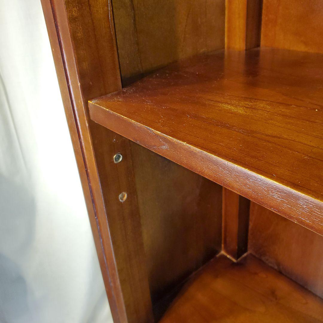 アンティークブックシェルフ　棚板高さ調節可能　本棚　ヴィンテージ