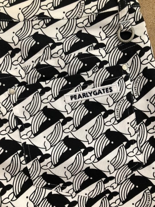 正規品新品　パーリーゲイツ くじらプリント　レディースショップパンツサイズ1