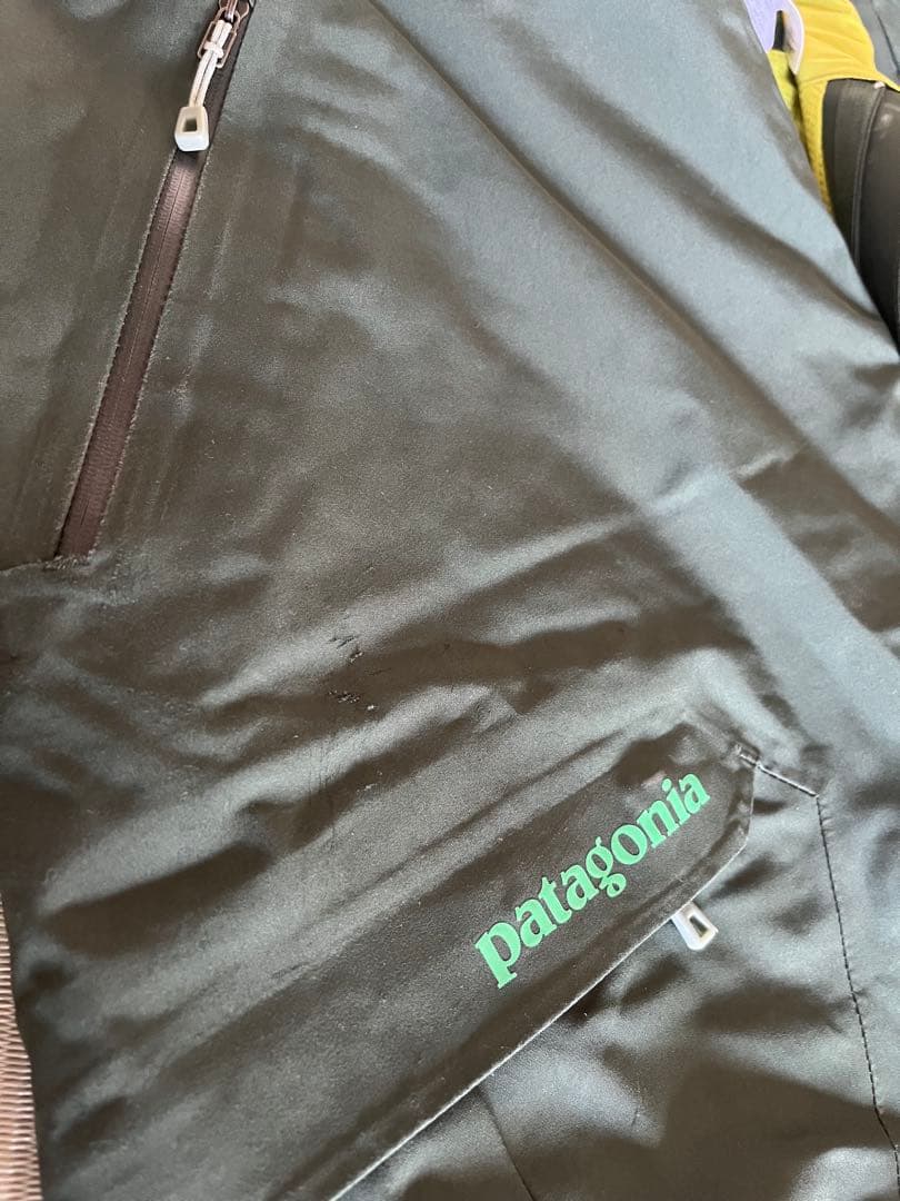 パタゴニア パウダーボウル L ゴアテックス + 試着のみVeroManパーカー