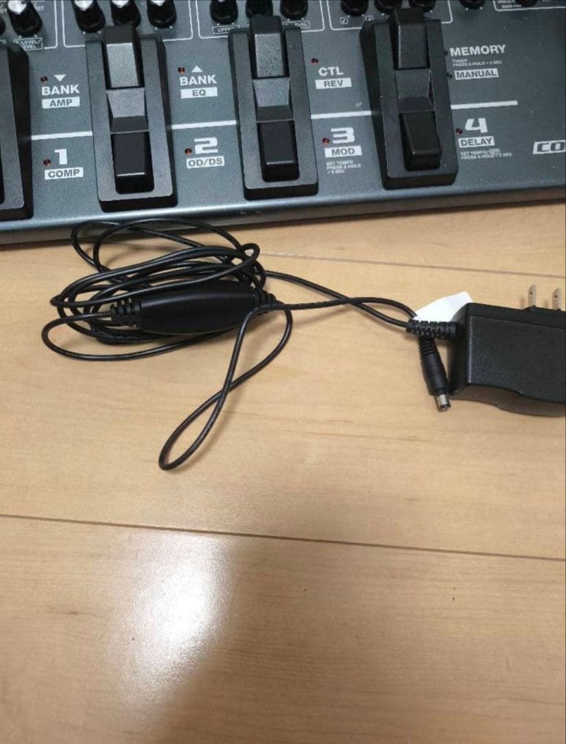 BOSS ME-80 ギター用マルチエフェクター 値下げ交渉可