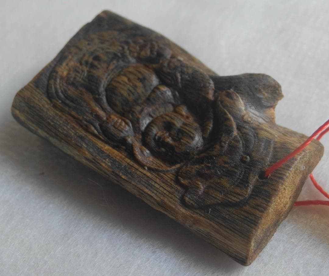 ベトナム産 天然棋楠 布袋像 9g 奇楠 沈香 香木 本物 伽羅 Qi Nan