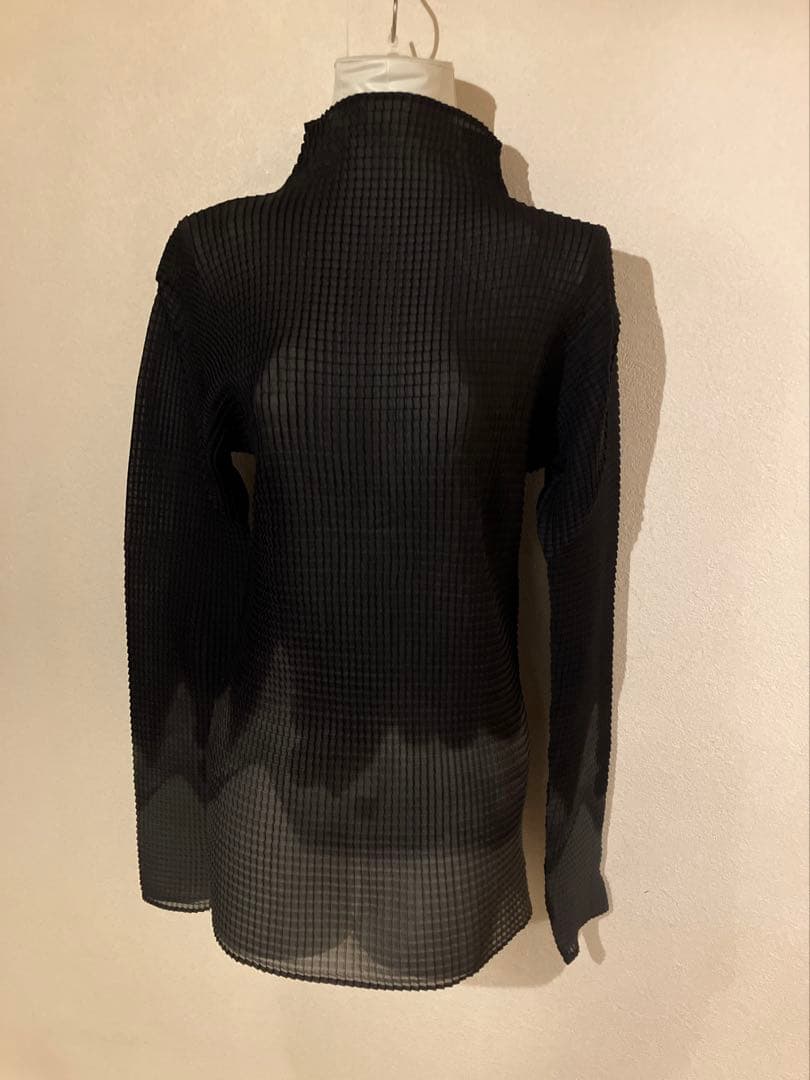 イッセイミヤケ　プリーツプリーズ　墨絵模様　裾長目