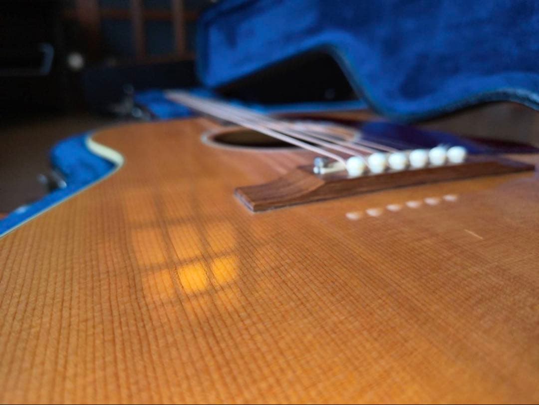 Gibson B-25 /Natural 2012年製