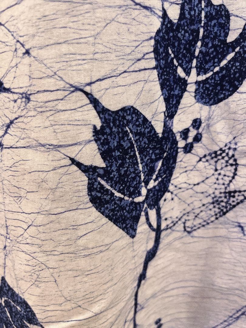 ろうけつ染め　浴衣　美品　ロウケツ染め