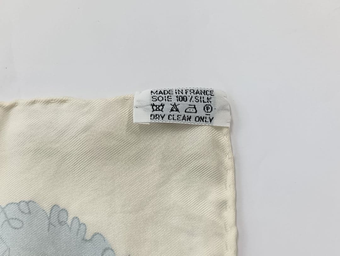 230 HERMES エルメス カレ45 いたずら三つ子