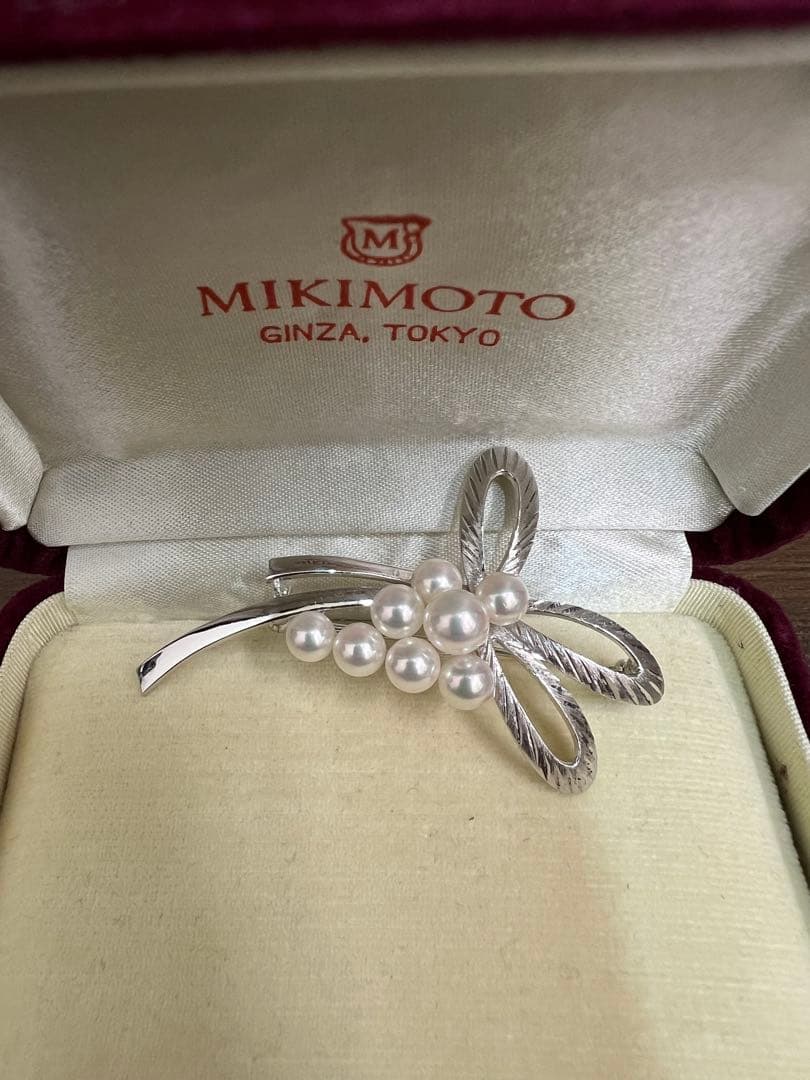 MIKIMOTO シルバーブローチ 花モチーフ パール