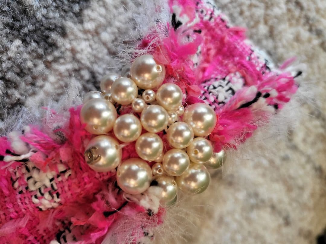 『CHANEL』シャネル　ピンク ツイード パール リボン バレッタ