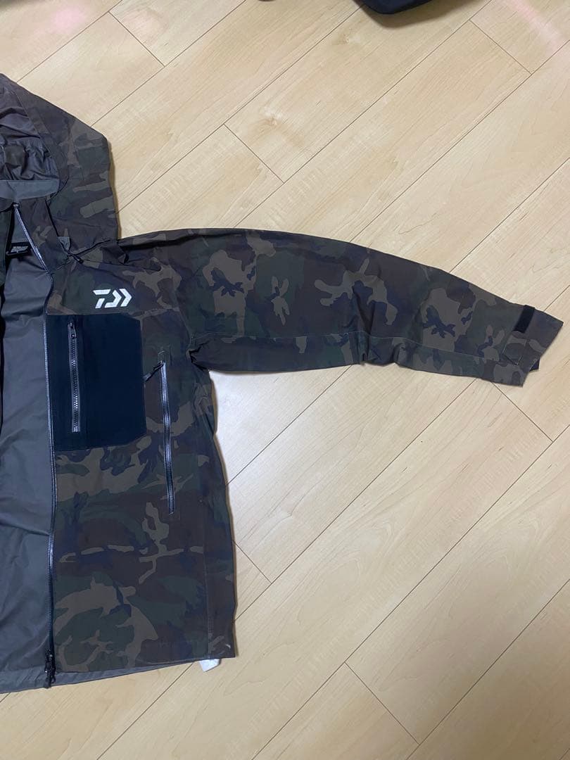 け*ん様 ダイワ　ゴアテックス　レインウェアDR-1908 サイズL 上のみ