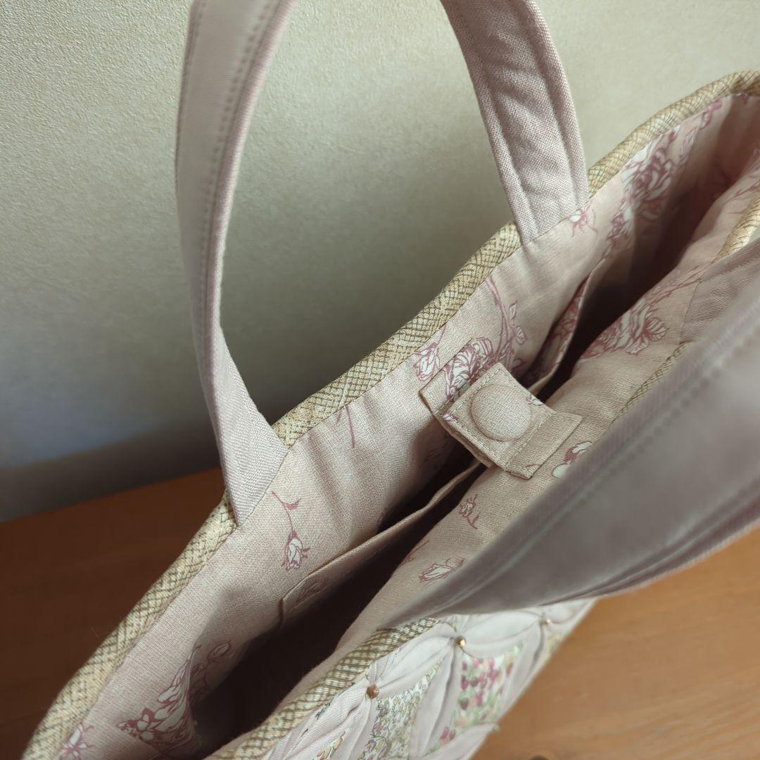 ✿リバティ✕パッチワーク✿　カテドラルウィンドウのバッグ　２点　ふぉれすと様